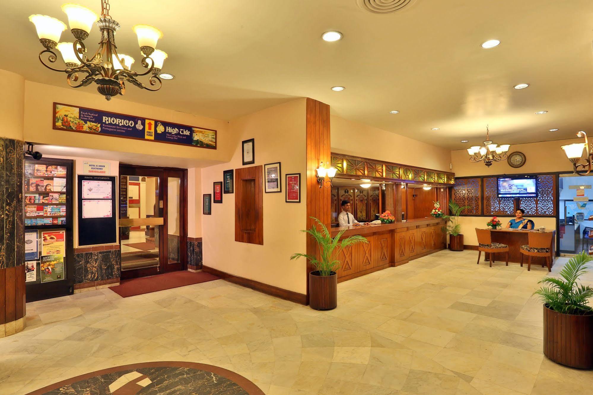 Hotel Mandovi Panaji Exterior foto
